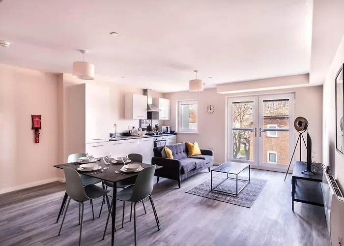 Modern & Stylish 2 Bed In Manchester
